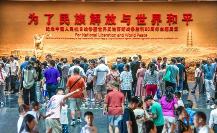 美术学院团队作品震撼亮相中国人民抗日战争纪念馆