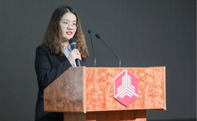 【毕业生故事】周琳茜：踏风而来，满载而归