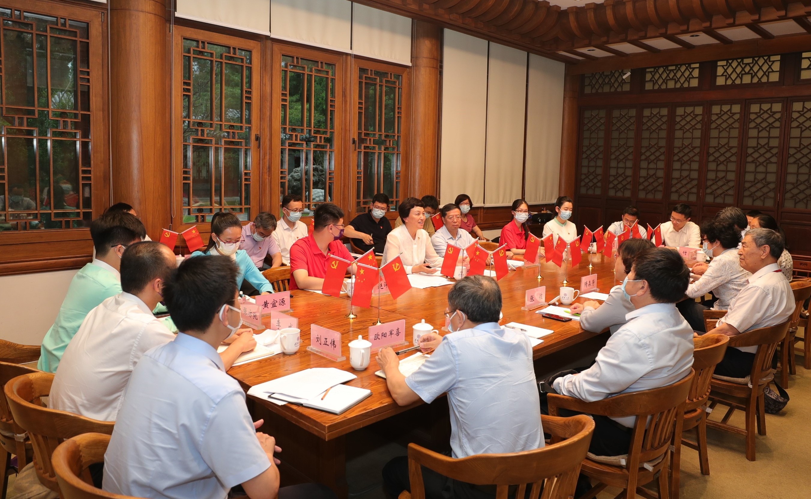 清华师生热议习近平总书记在庆祝中国共产党成立100周年大会上的重要讲话