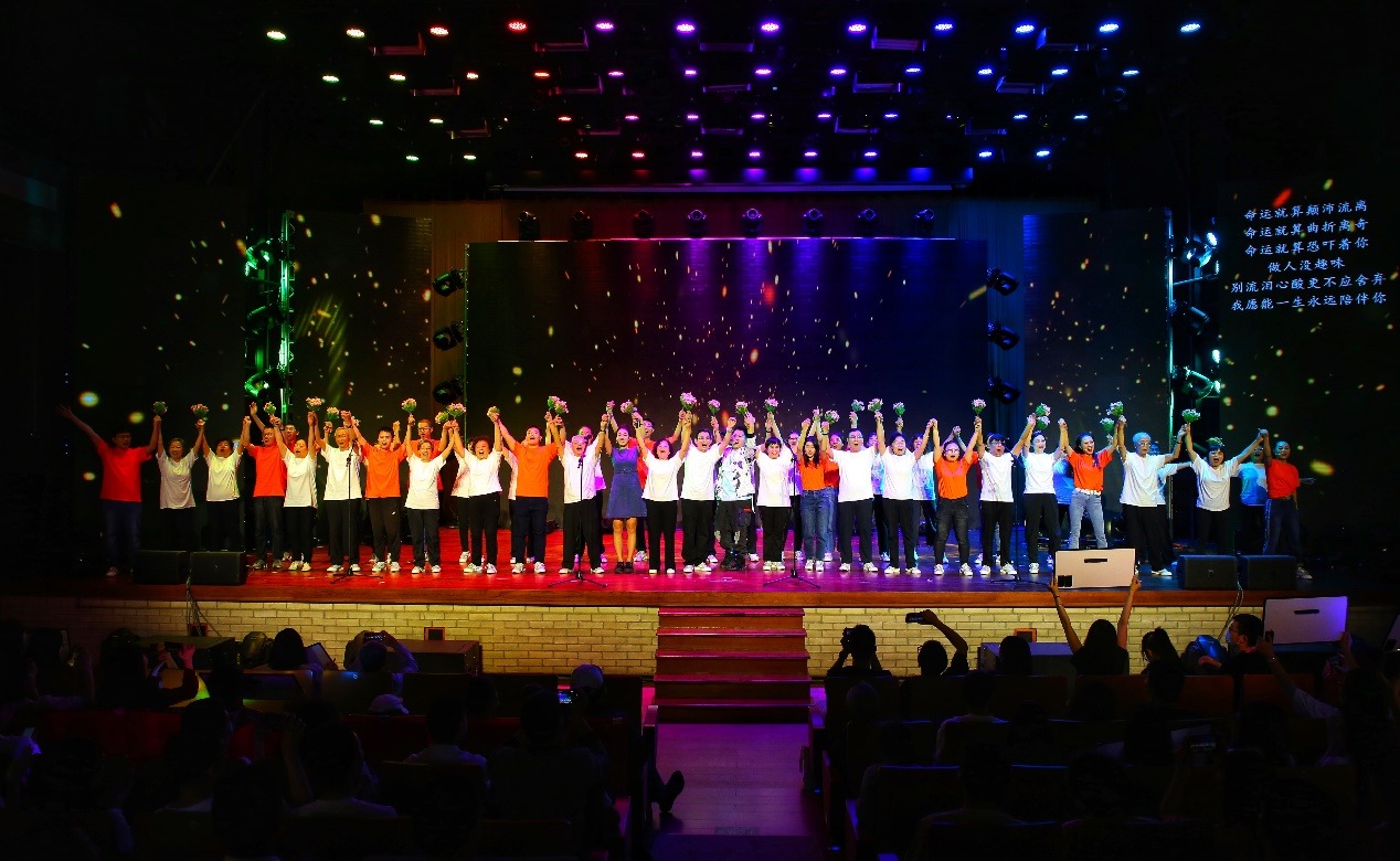 清华大学110周年校庆“良师益友”特别活动暨《大先生》主题光影秀首映仪式举行