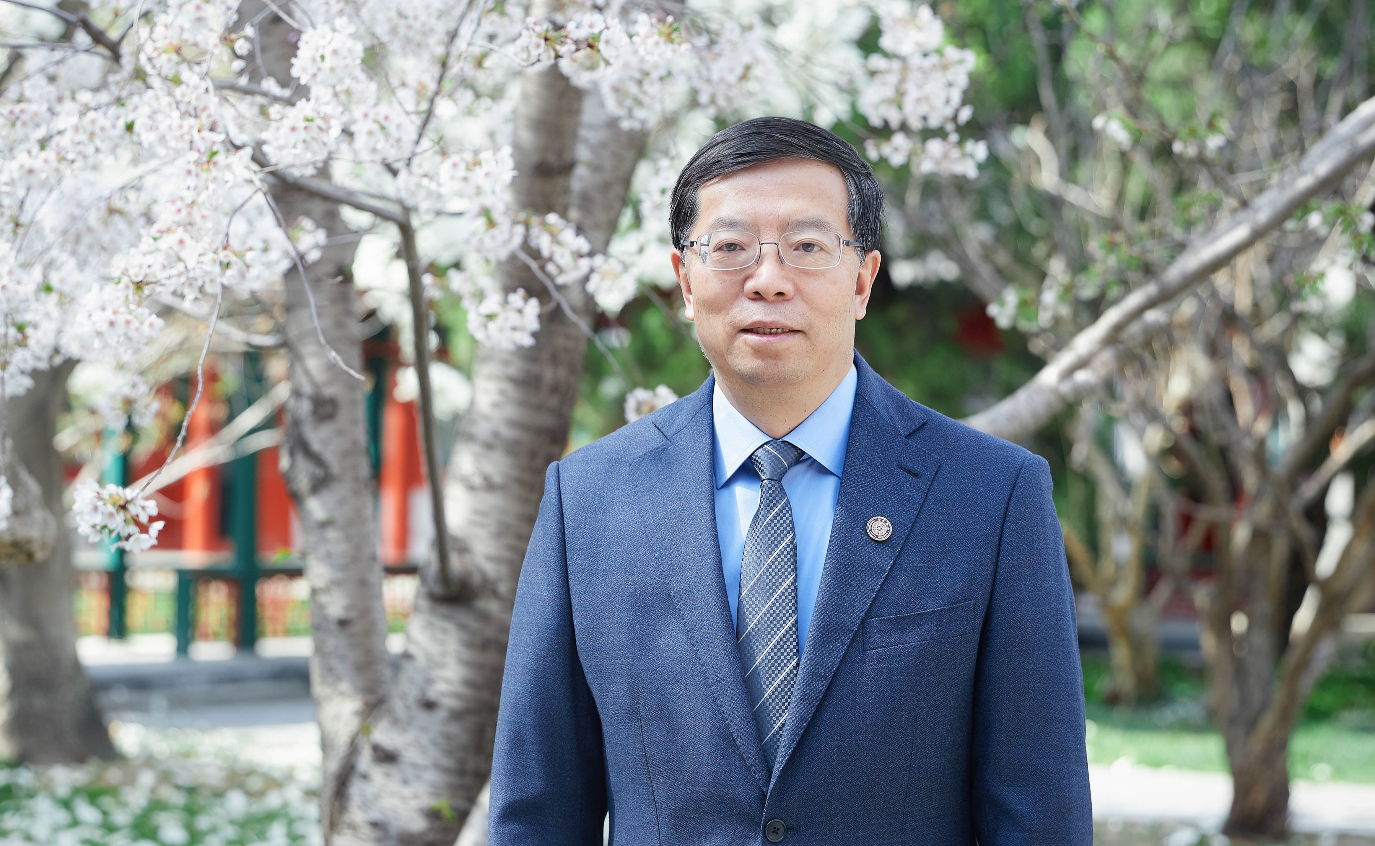 邱勇：自觉履行为党育人为国育才的使命