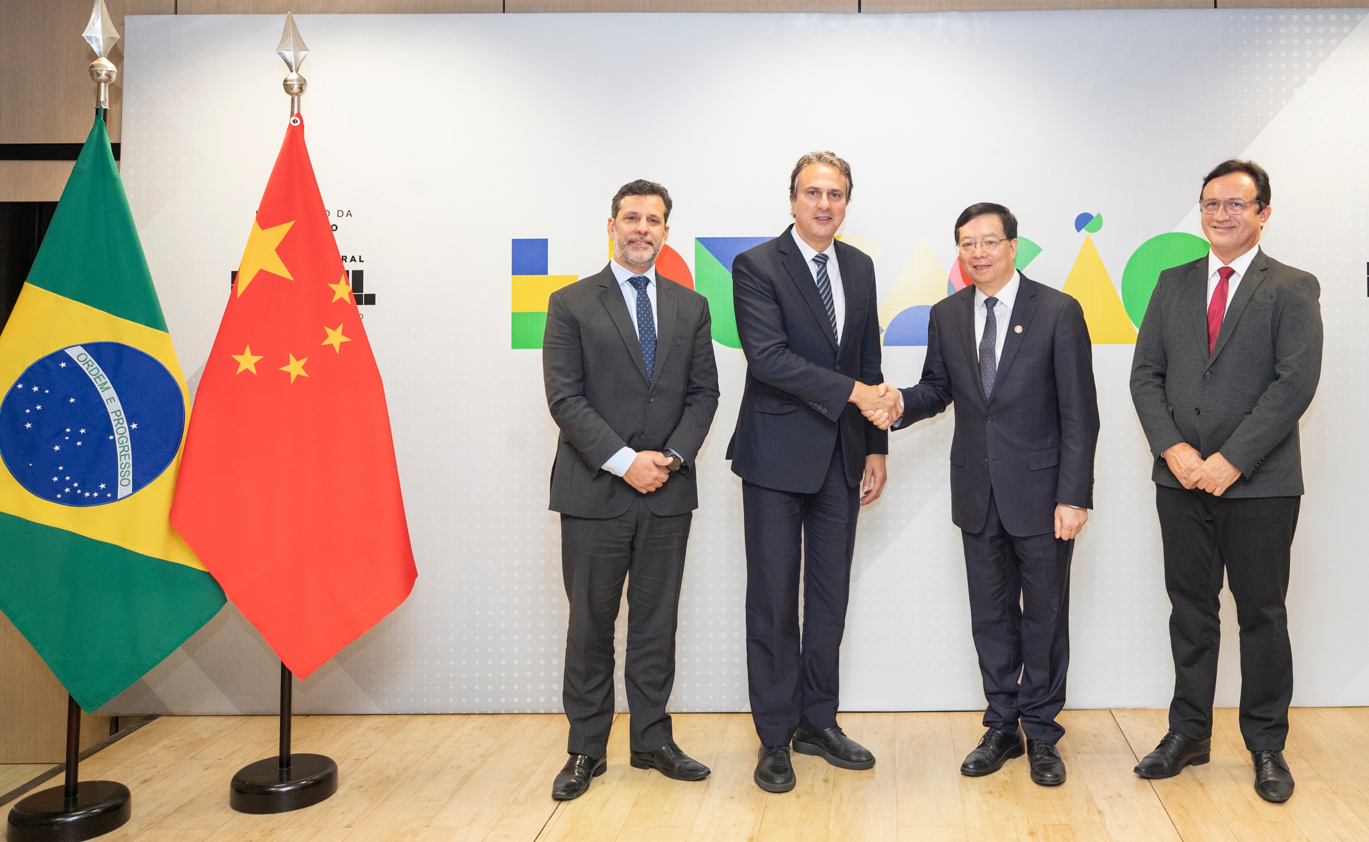 纳入国事访问成果！校党委书记邱勇率团访问巴西 签署“中拉青年应对全球挑战项目”...