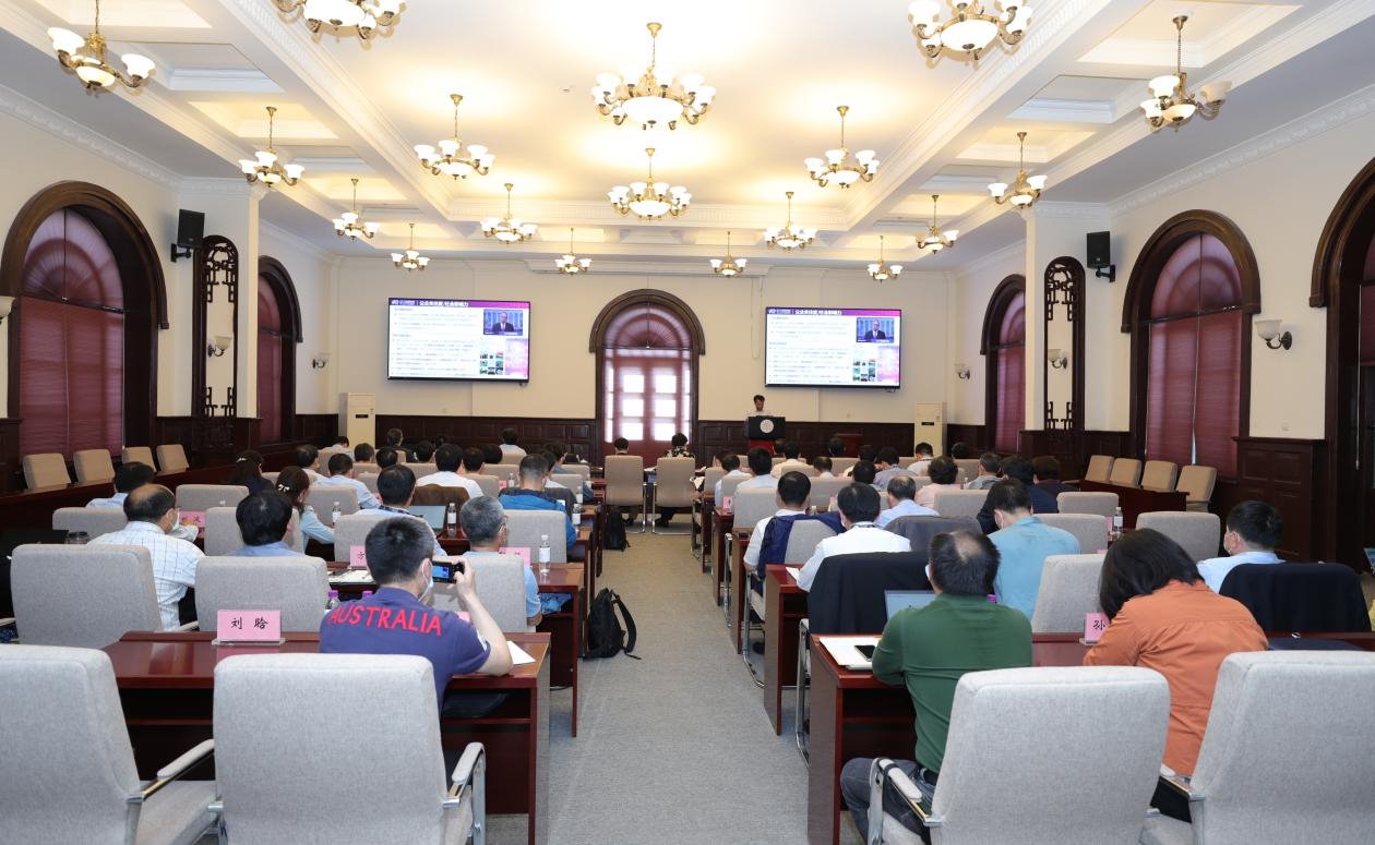 清华大学召开校庆工作总结交流会