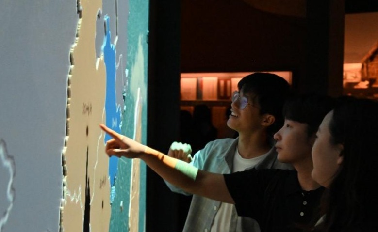 清华大学“桑梓研修营”学员赴福建泉州开展实践调研