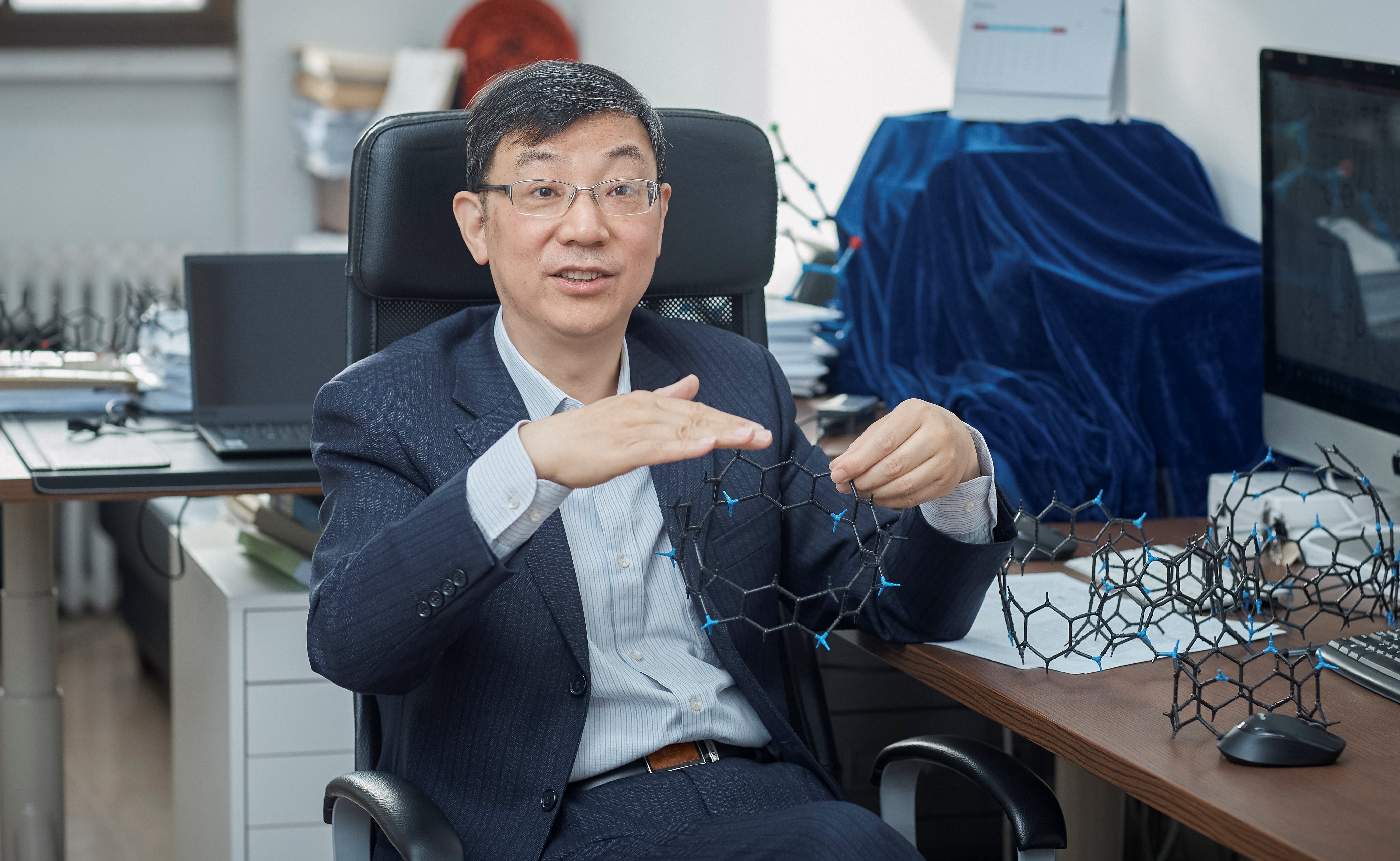 王梅祥：科学与艺术结合的科教工作者