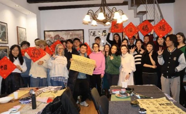 电机系、外文系“塞外风光”支队赴塞尔维亚开展社会实践 感受“一带一路”合作硕果