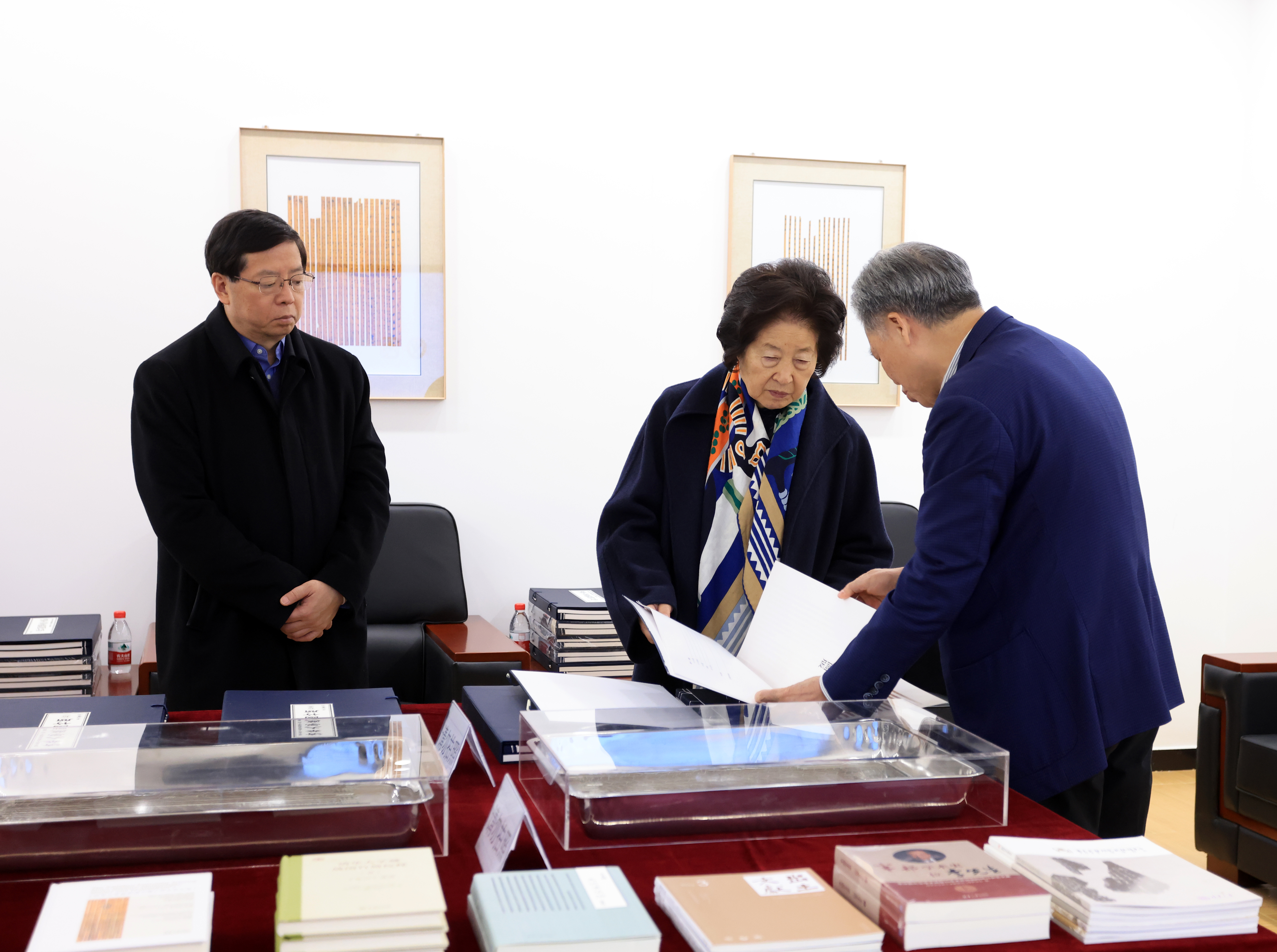 孙春兰会长到清华大学调研