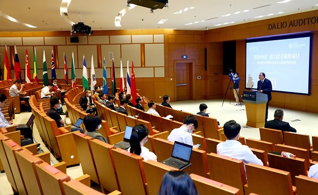 清华大学万科公共卫生与健康学院举办新型冠状肺炎疫情防控理论与实践专题培训