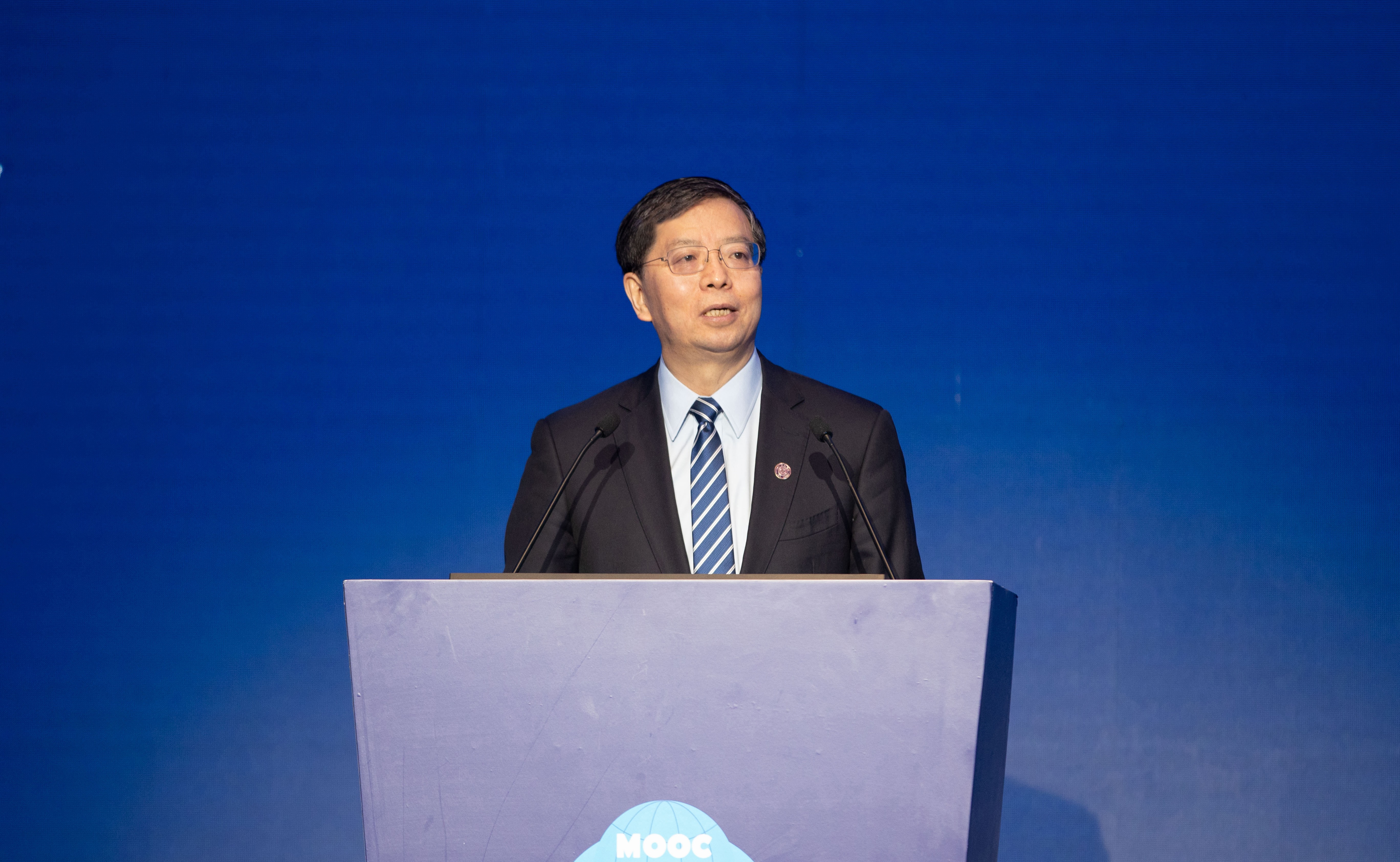 校长邱勇在世界慕课大会上的致辞：把握变革机遇，用教育的力量塑造未来