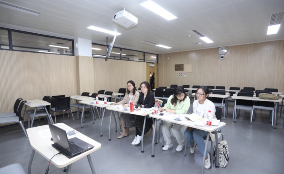 冬奥会对外联络储备志愿者工作对接会与储备志愿者面试顺利进行