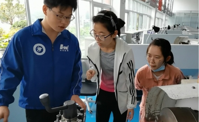 “清”年视野里的城乡变迁——社科学院“历变城乡”品牌实践活动纪实