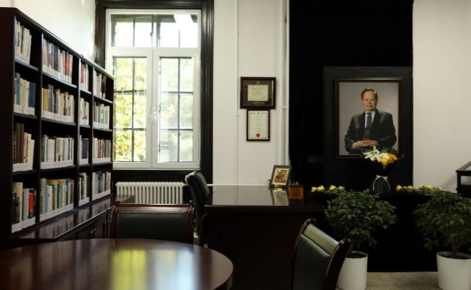 杨振宁书屋及档案资料库建成启用