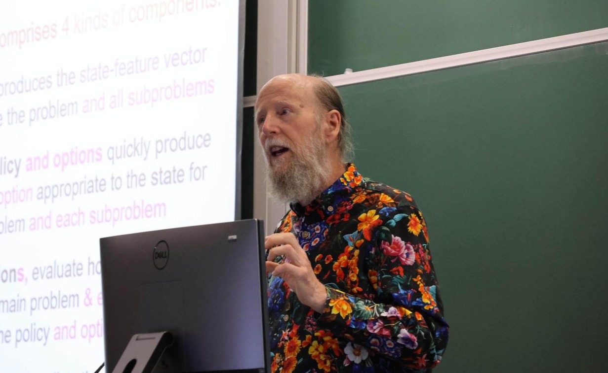 图灵奖得主理查德·萨顿做客“巅峰对话”活动 探讨AI的未来