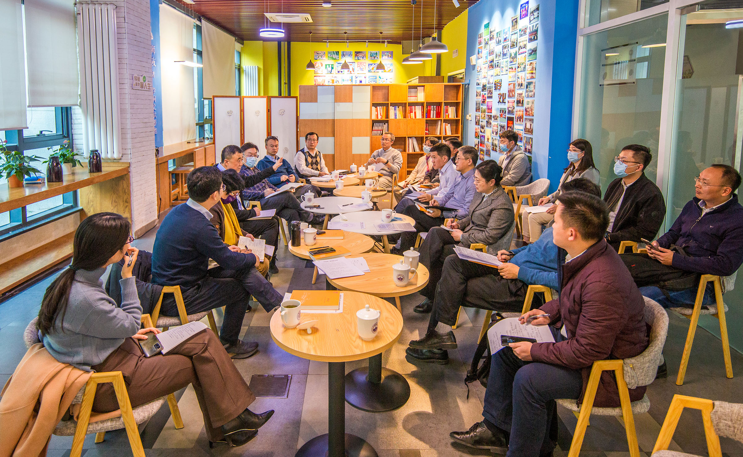 副校长杨斌召开“导学思政”专题调研座谈会