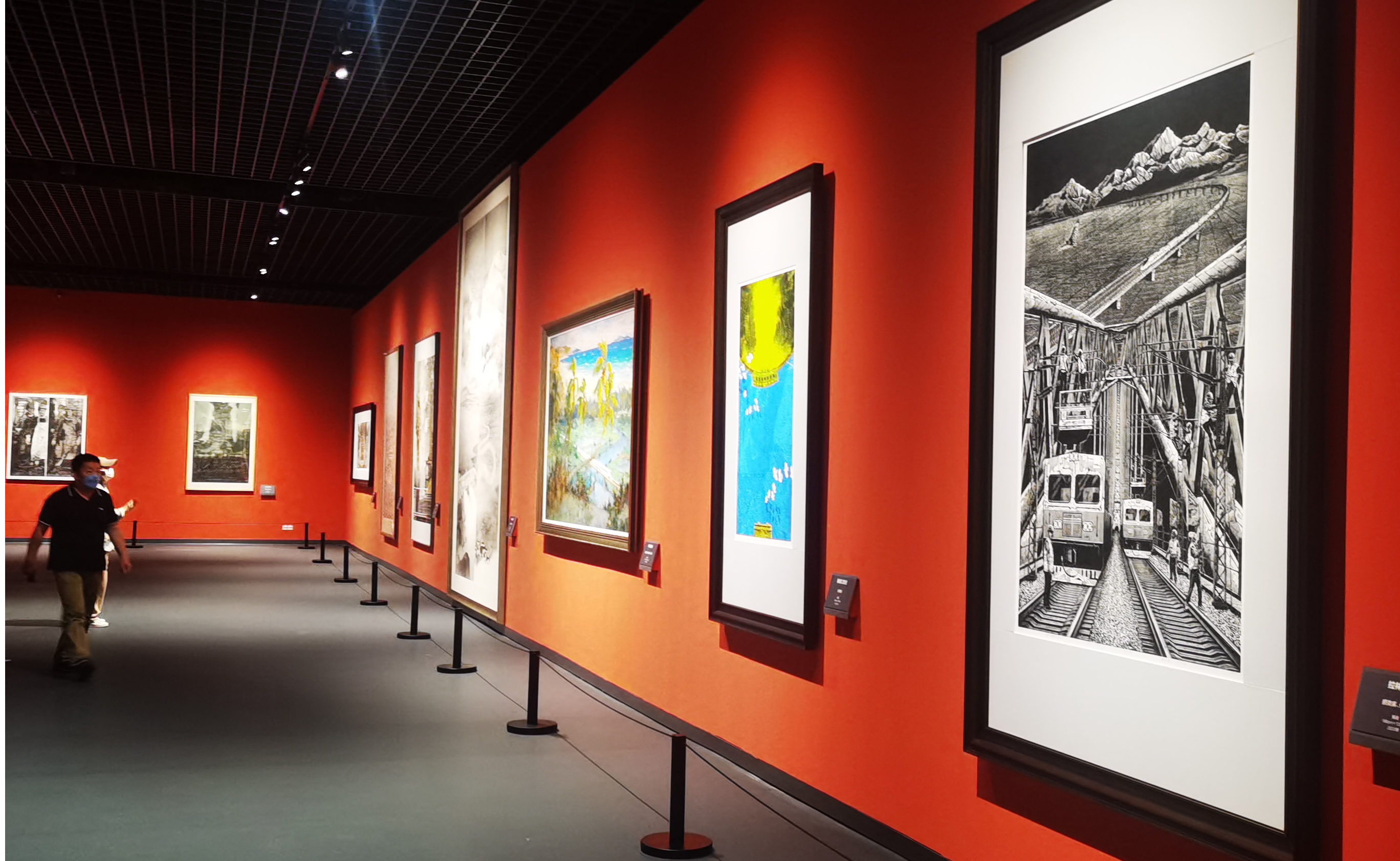 ​美术学院多名师生作品入选“筑梦——我们的新时代美术摄影作品展”