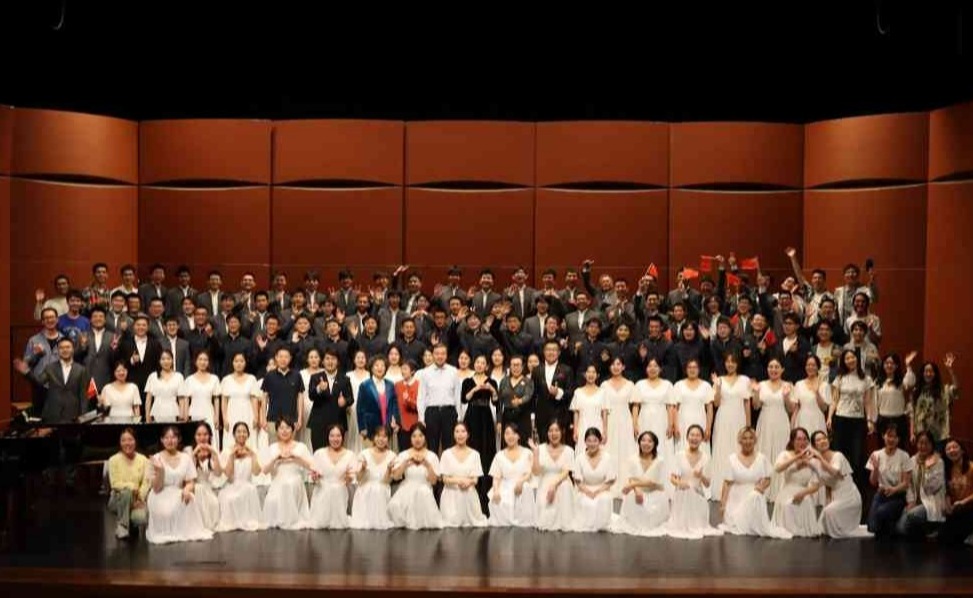 “心·翼”清华合唱创编作品音乐会在蒙民伟音乐厅上演
