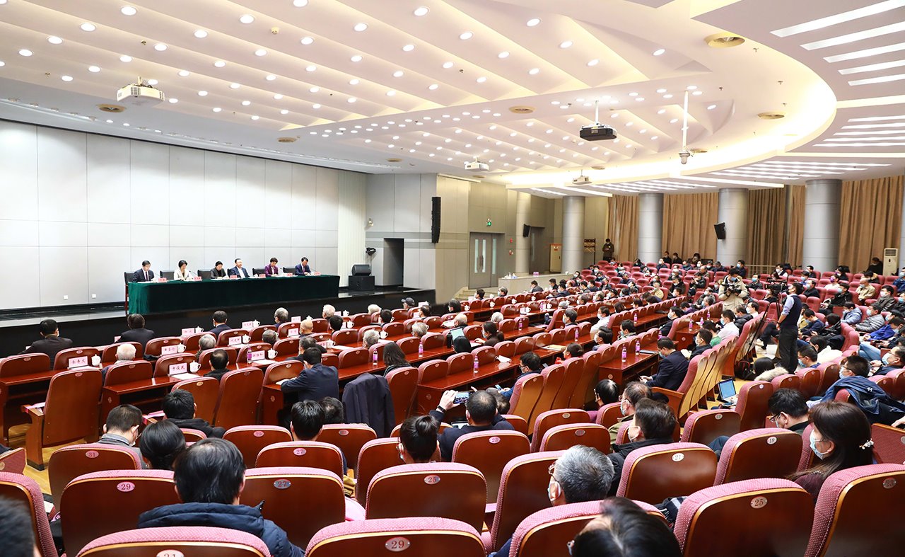 邱勇同志任清华大学党委书记 王希勤同志任校长