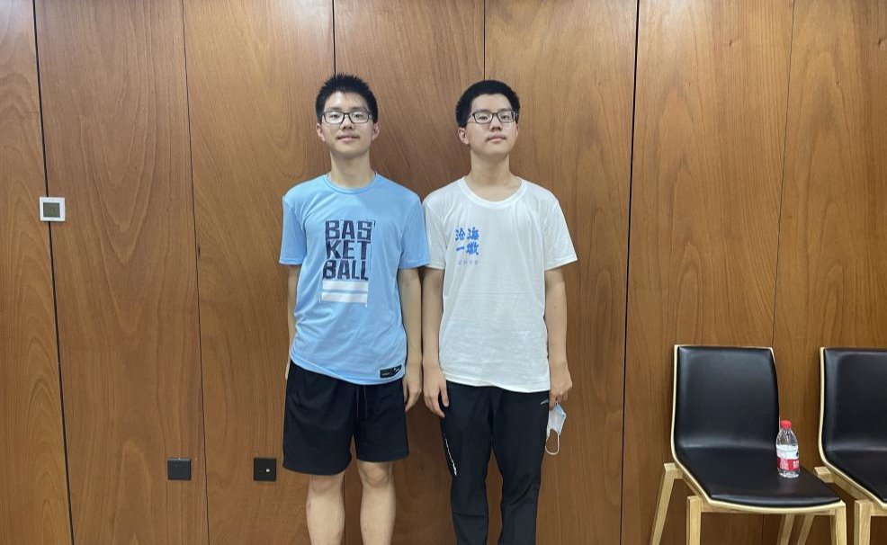 【新生故事】程梓峻、程梓桐：数学世界，风景独好