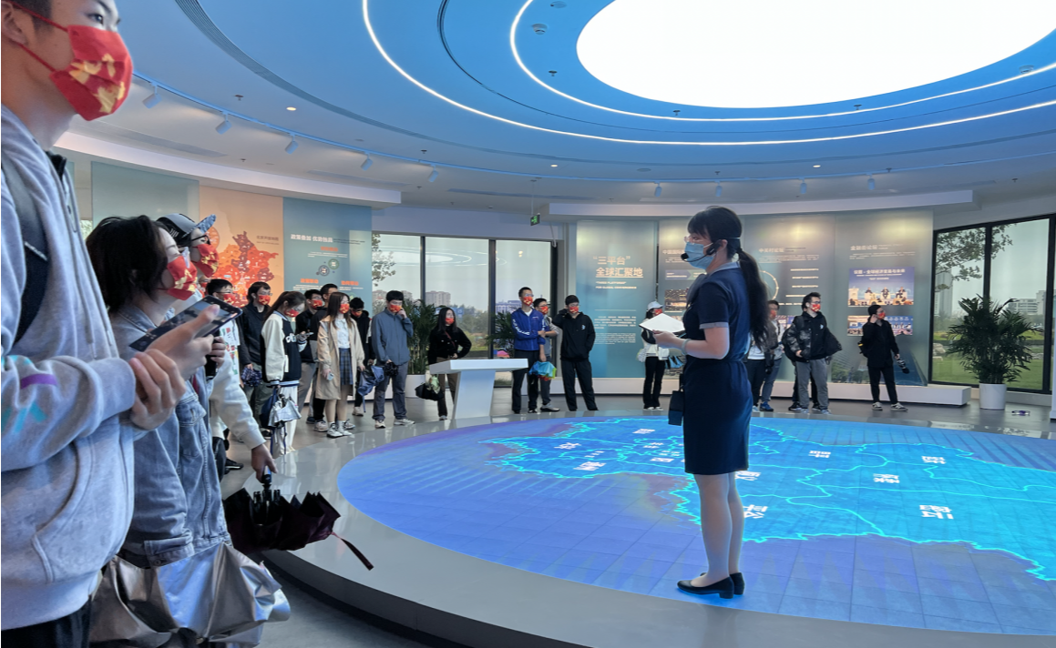 清华大学师生赴北京城市副中心开展实践